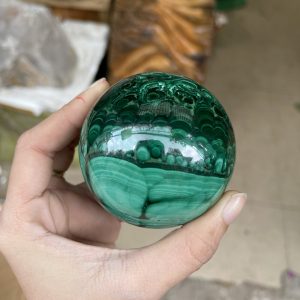 QUẢ CẦU ĐÁ LÔNG CÔNG – MALACHITE – 0.625KG – ĐK : 6.9CM (MS : MLC02)